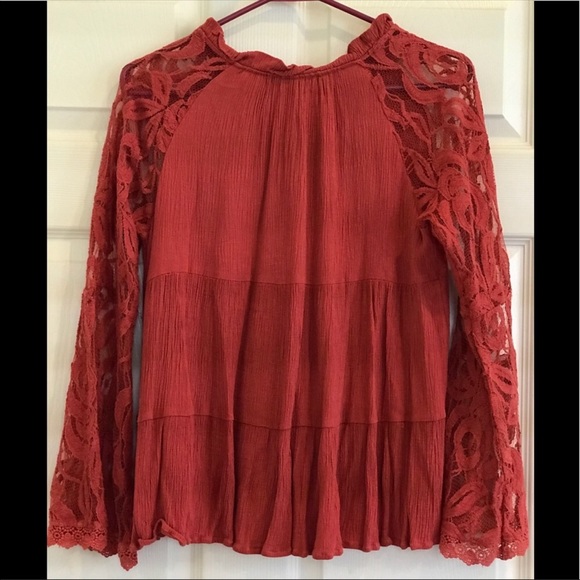 ALTAR’D STATE Peasant/boho tiered lace top - Picture 4 of 10